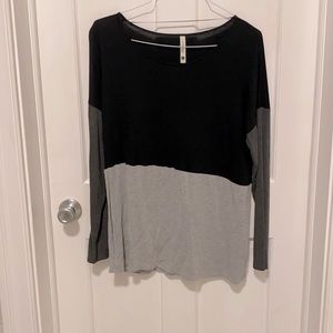 Black and Grey Color Block Long Sleeve Tunic